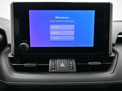 Used 2023 Toyota RAV4 XLE Premium FWD image 7