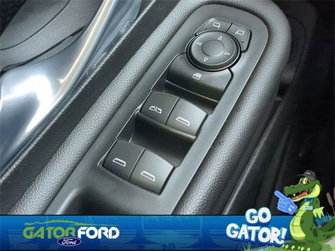 Used 2022 GMC Terrain AT4 w/ Infotainment Package II image 31