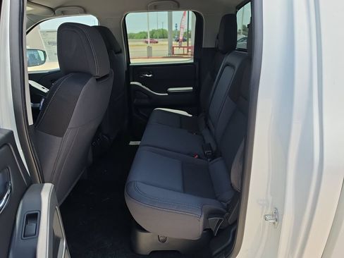 New 2026 Nissan Frontier SV w/ SV Convenience Package RWD image 24