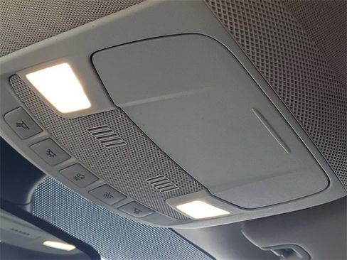 Certified 2024 Ford Edge Titanium image 22