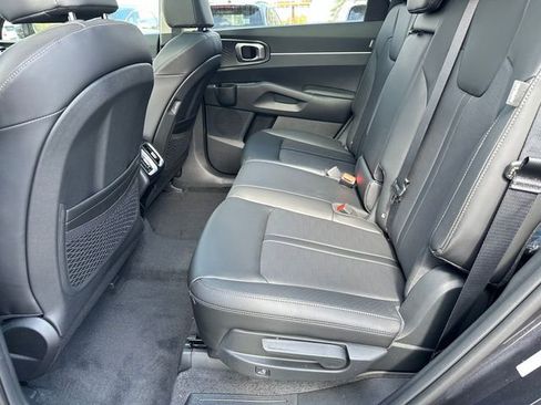 New 2026 Kia Sorento S image 19