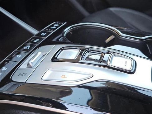 Certified 2024 Hyundai Tucson Limited image 12