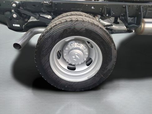 New 2025 RAM 4500 Tradesman AWD/4WD image 34