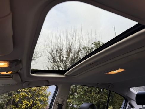 Used 2004 Acura MDX Touring image 16