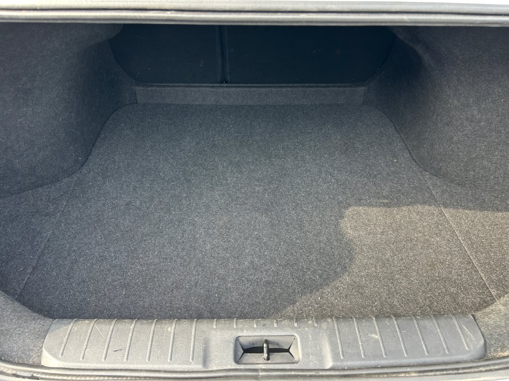 Used 2025 Nissan Sentra SV FWD image 20