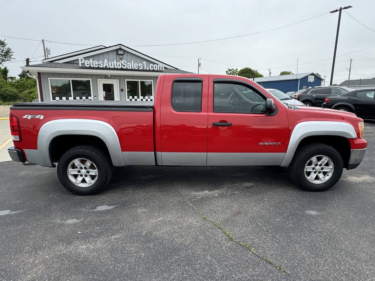 Used 2010 GMC Sierra 1500 SLE w/ Power Pack Plus AWD/4WD image 13