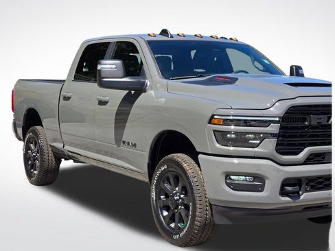New 2026 RAM 2500 Laramie w/ Night Edition AWD/4WD image 39