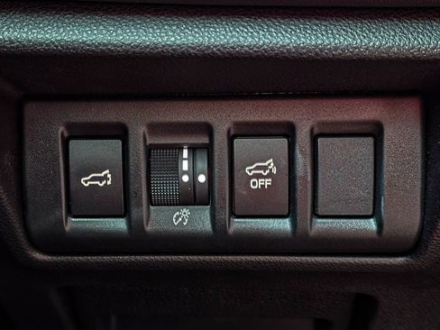 Used 2024 Subaru Outback Limited AWD/4WD image 24