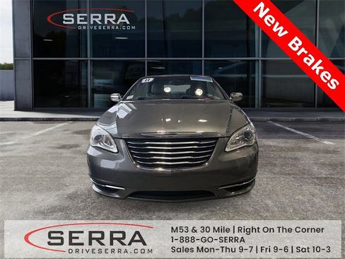 Used 2011 Chrysler 200 Limited image 6