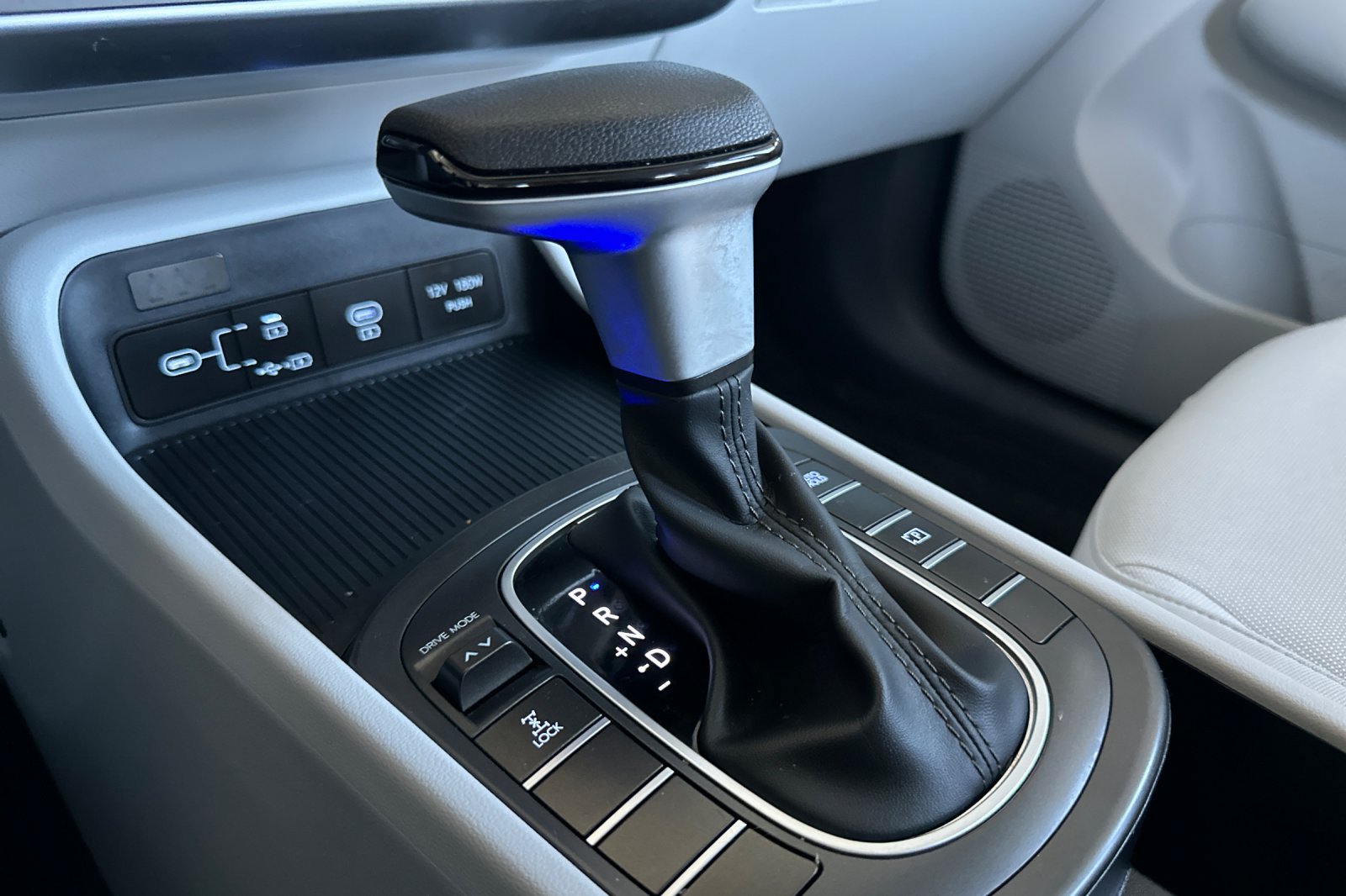 Certified 2026 Hyundai Kona SE AWD/4WD image 21