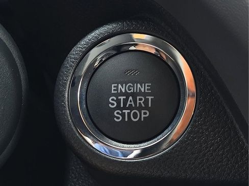 New 2026 Subaru Crosstrek 2.5i AWD/4WD image 17