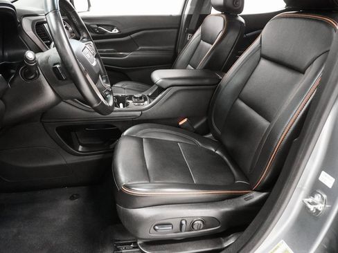 Used 2023 GMC Acadia AT4 image 12