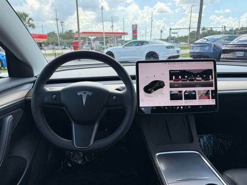 Used 2023 Tesla Model 3 Standard Range RWD image 18
