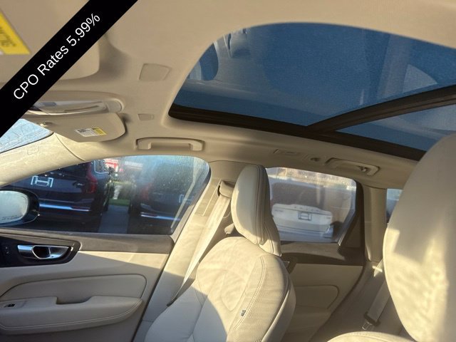 Certified 2024 Volvo XC60 B5 Core w/ Protection Package Premier AWD/4WD image 19