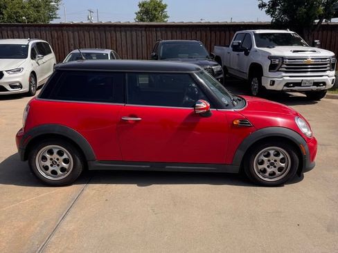 Used 2013 MINI Cooper Hardtop FWD image 9
