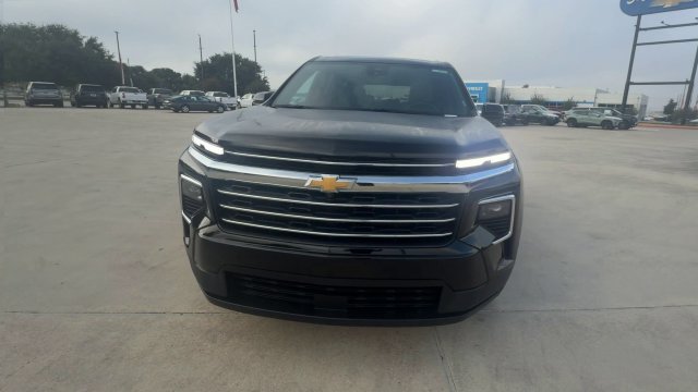 Certified 2026 Chevrolet Traverse LT w/ Driver Confidence Package FWD image 3