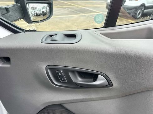 New 2026 Ford Transit 250 148 Medium Roof RWD image 19