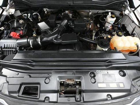 Used 2022 Ford F250 XLT image 46