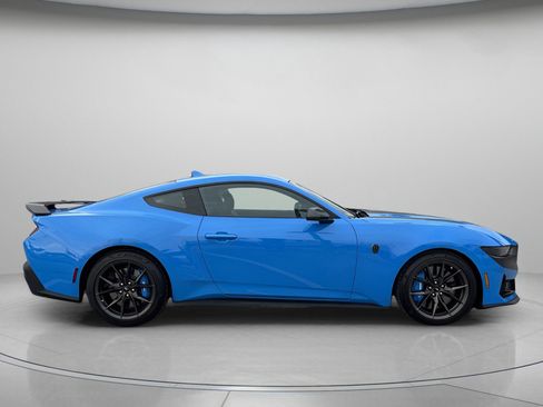 Used 2024 Ford Mustang Dark Horse image 2