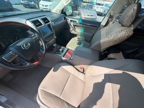 Used 2011 Lexus GX 460 Premium image 14
