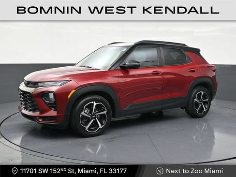 Used 2022 Chevrolet TrailBlazer RS w/ Technology Package FWD image 1