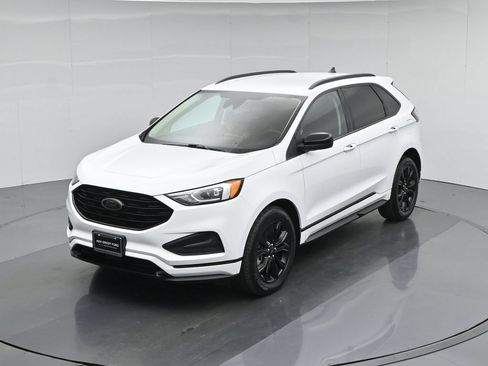 Used 2022 Ford Edge SE w/ Black Appearance Package AWD/4WD image 37