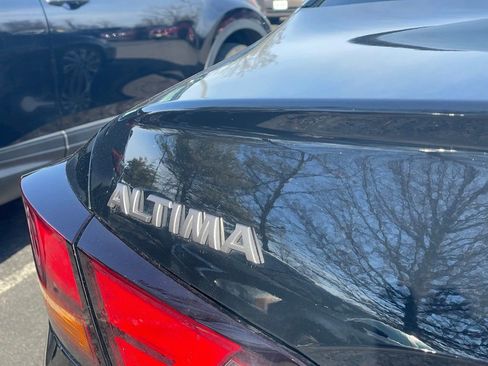 Certified 2025 Nissan Altima 2.5 SL AWD/4WD image 27