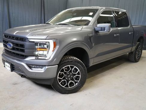 Used 2022 Ford F150 Lariat w/ Equipment Group 502A High AWD/4WD image 3