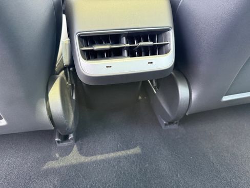 Used 2023 Tesla Model 3 Standard Range RWD image 16
