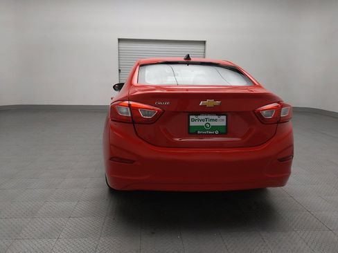 Used 2017 Chevrolet Cruze LS image 6