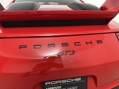 Certified 2018 Porsche 911 GT3 image 19