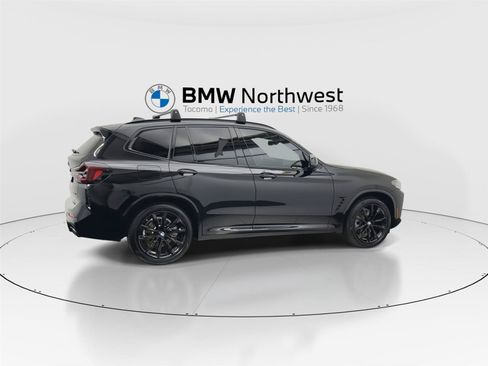 Used 2023 BMW X3 xDrive30i w/ M Sport Package AWD/4WD image 4