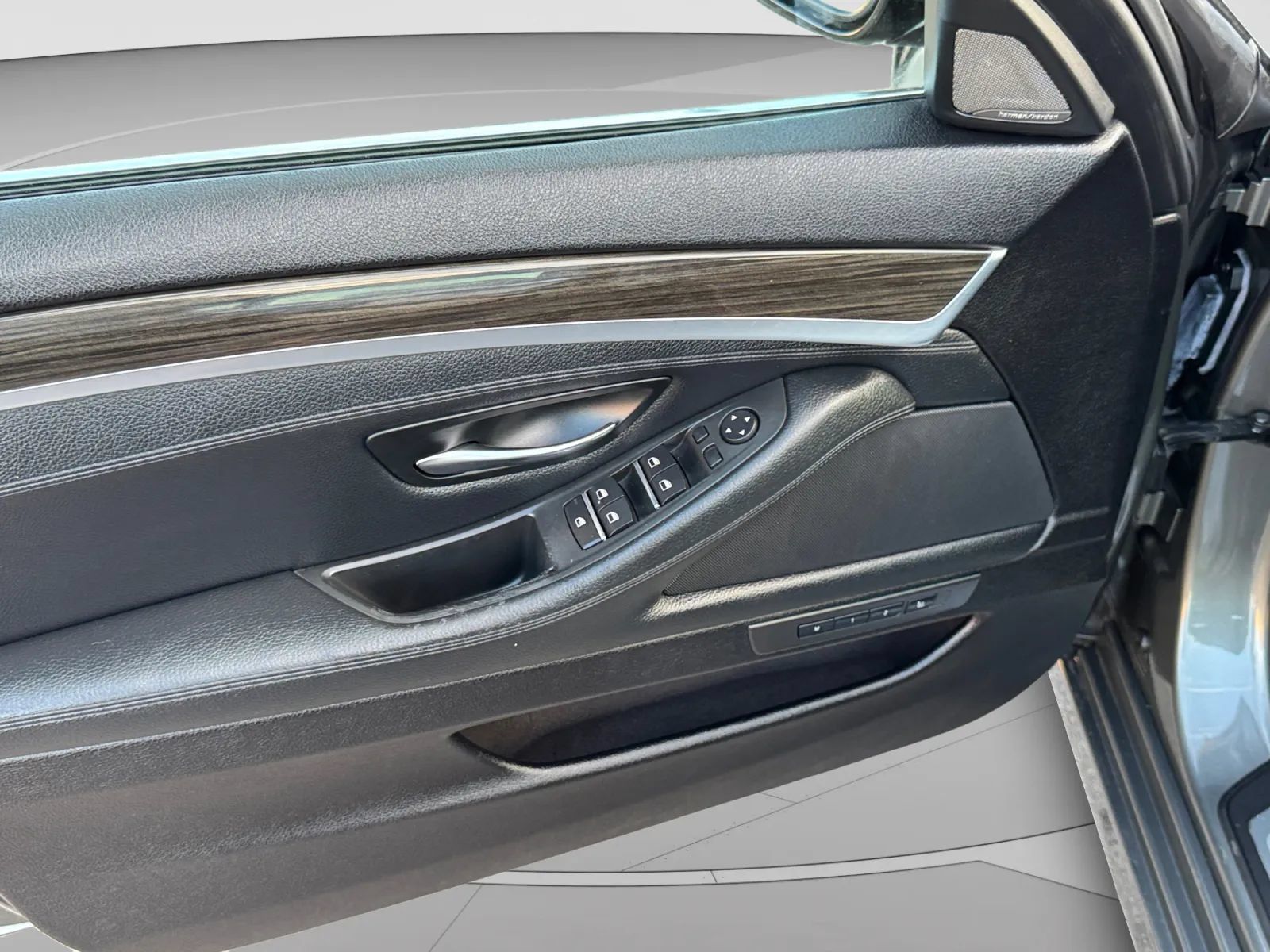 Used 2014 BMW 535d Sedan RWD image 10