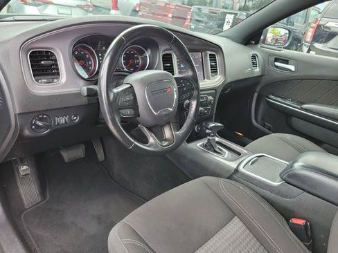 Used 2023 Dodge Charger SXT RWD image 12