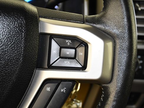 Used 2017 Ford F250 Lariat w/ Chrome Package AWD/4WD image 25