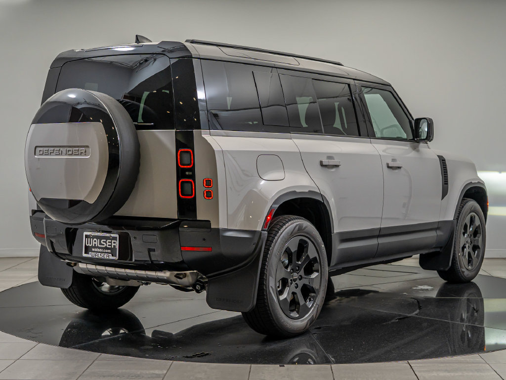 New 2026 Land Rover Defender 110 S AWD/4WD image 5
