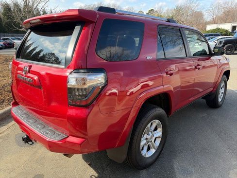 Used 2022 Toyota 4Runner SR5 image 7