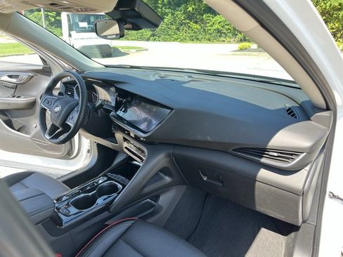 Used 2023 Buick Envision Essence w/ Sport Touring Package AWD/4WD image 29