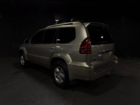 Used 2004 Lexus GX 470 AWD/4WD image 3