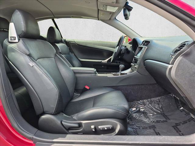 Used 2012 Lexus IS 350C RWD image 19