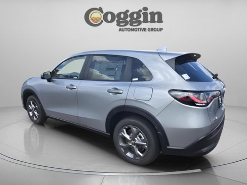 New 2026 Honda HR-V LX image 3