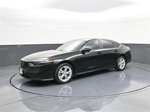 Certified 2024 Honda Accord LX image 1