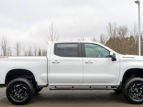 Used 2025 Chevrolet Silverado 1500 LT w/ Work Truck Package image 5