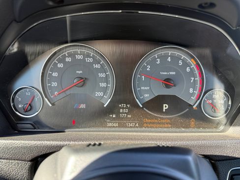 Used 2016 BMW M4 Convertible RWD image 11