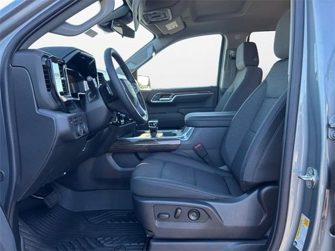 New 2026 Chevrolet Silverado 1500 LT Trail Boss w/ Convenience Package II image 9