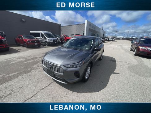 Used 2025 Ford Escape Active AWD/4WD image 19