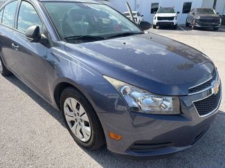Used 2014 Chevrolet Cruze LS video 1