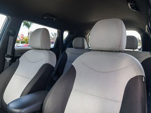 Used 2016 Kia Soul image 17