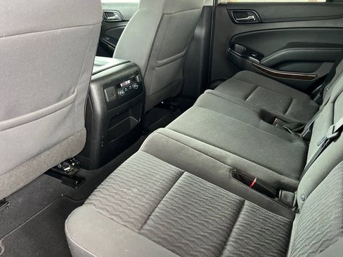 Used 2019 Chevrolet Tahoe LS w/ Enhanced Driver Alert Package AWD/4WD image 6