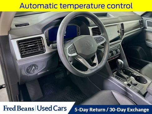 Used 2023 Volkswagen Atlas SE AWD/4WD image 12